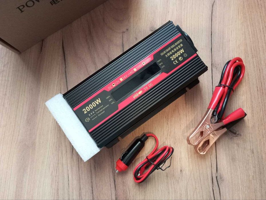 Інвертор 12В-220В 2000W Вт автомобільний з розеткою та USB по