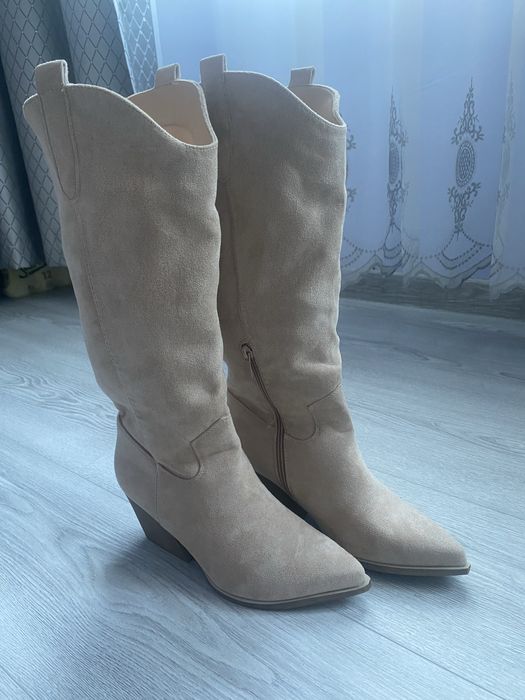 Жіноче взуття 38 розмір