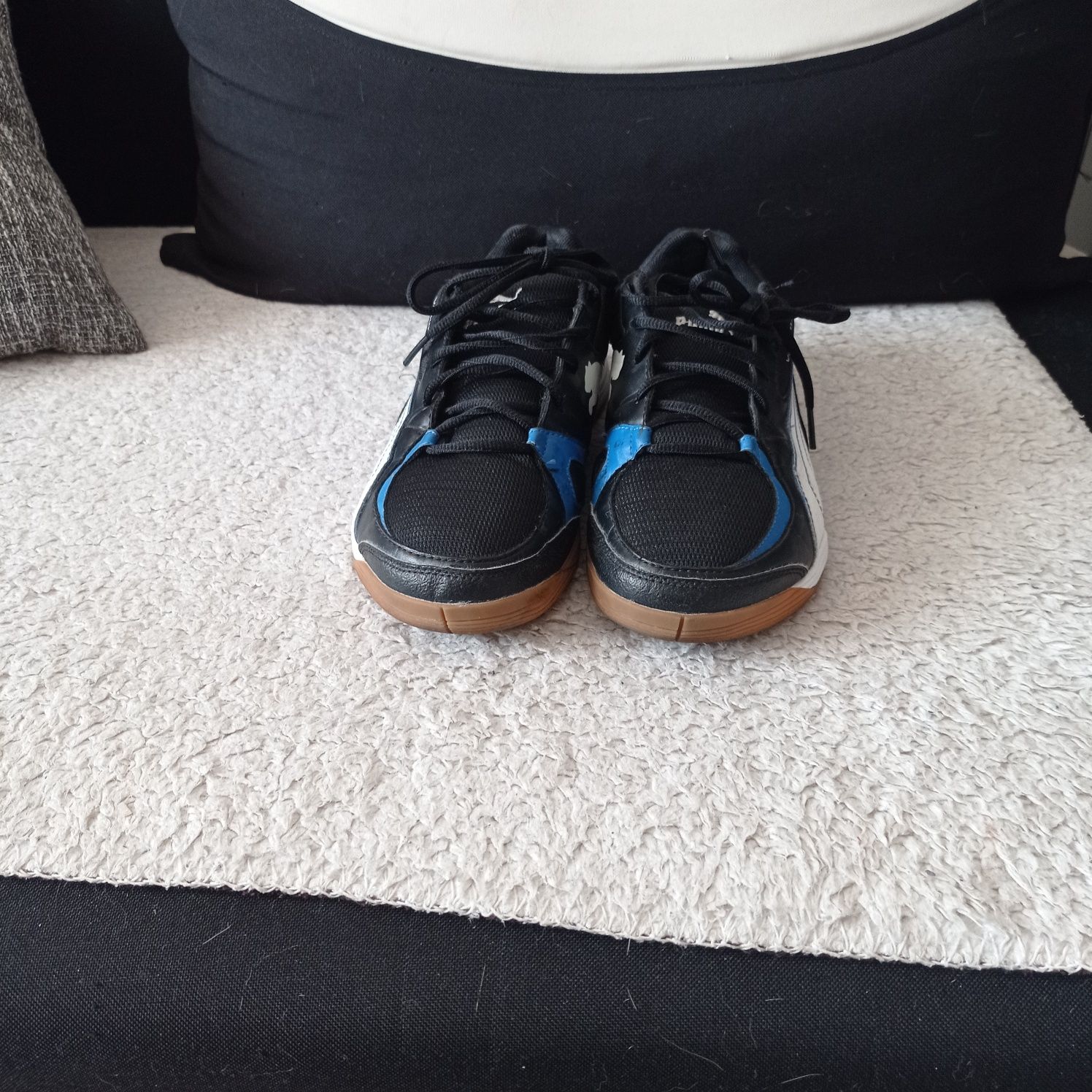 Buty , adidasy dziecięce Puma rozmiar 38