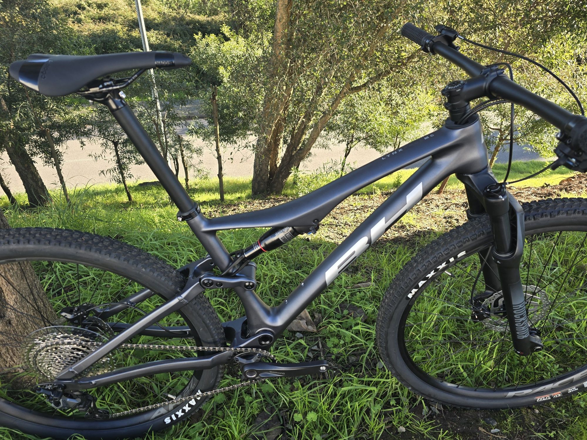 Bh de carbono  nova de exposicao 12x1v m