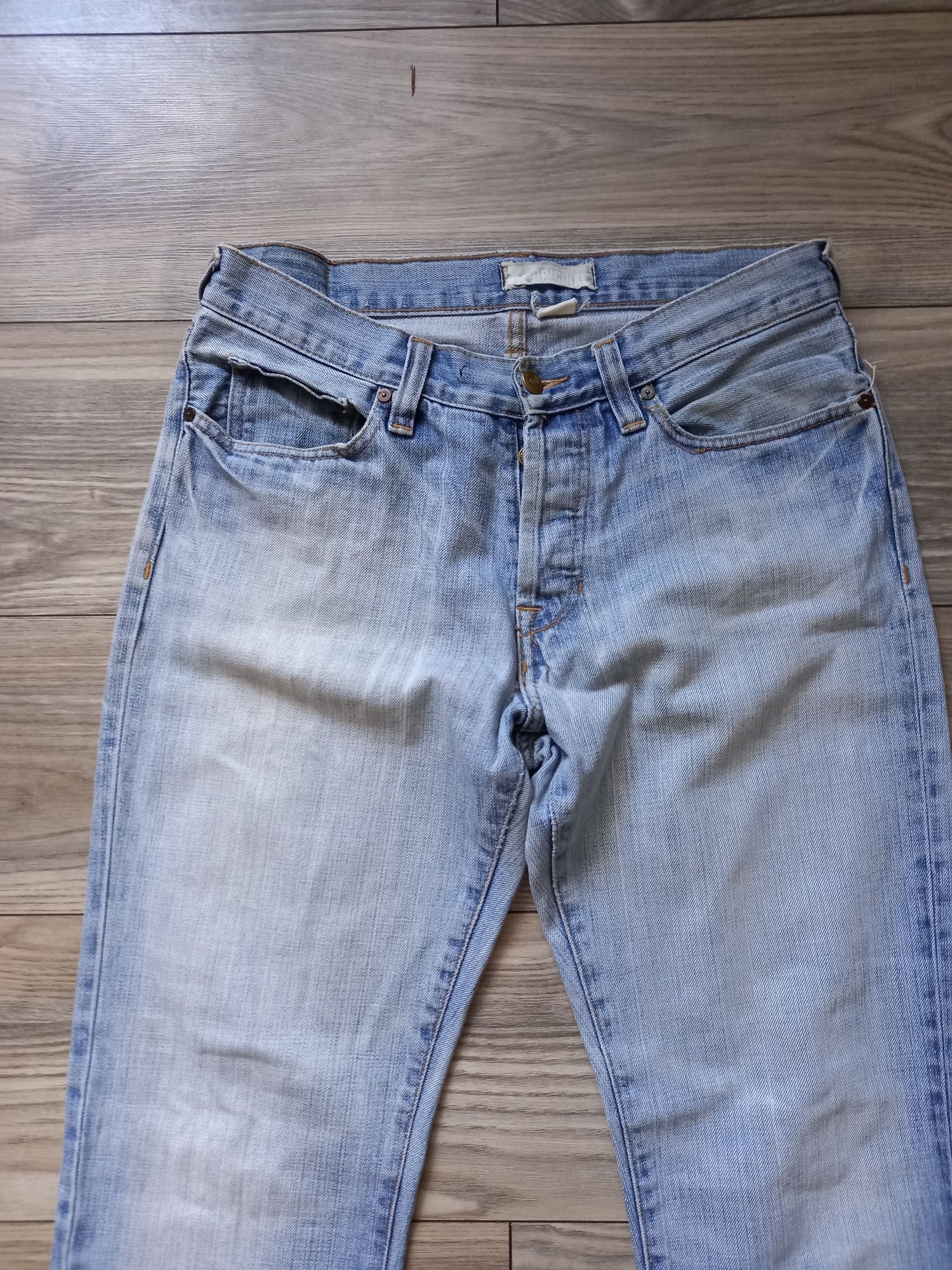 H&M męskie jeansy W31 L32 pas 80 cm