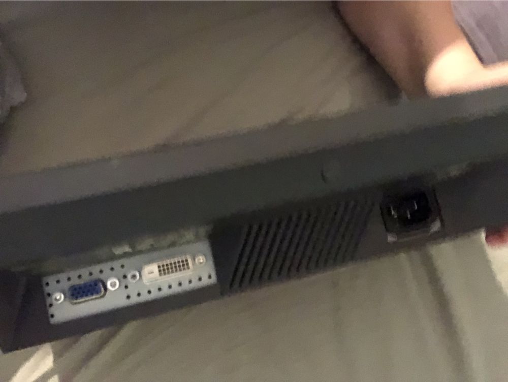 Sprzedam monitor ibm