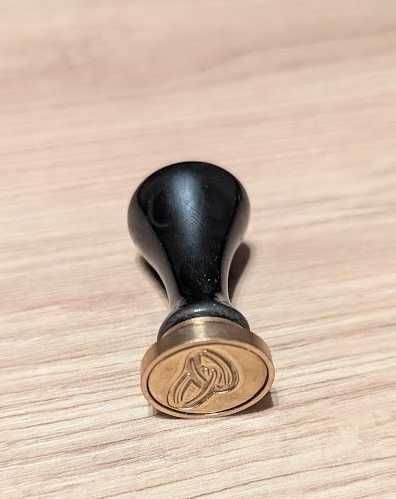Stempel do lakowania - wzór obrączki - firmy Manuscript