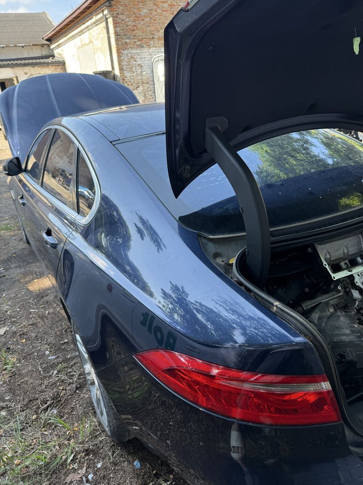 Jaguar XF 2016r USA na części