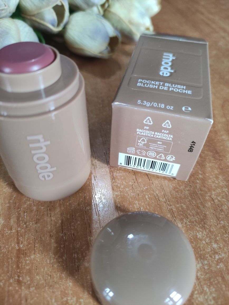 Rhode Sleepy Girl róż do policzków pocket blush