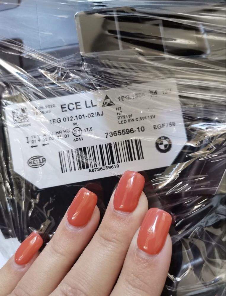 Farol BMW 318 de 2016 lado direito NOVO