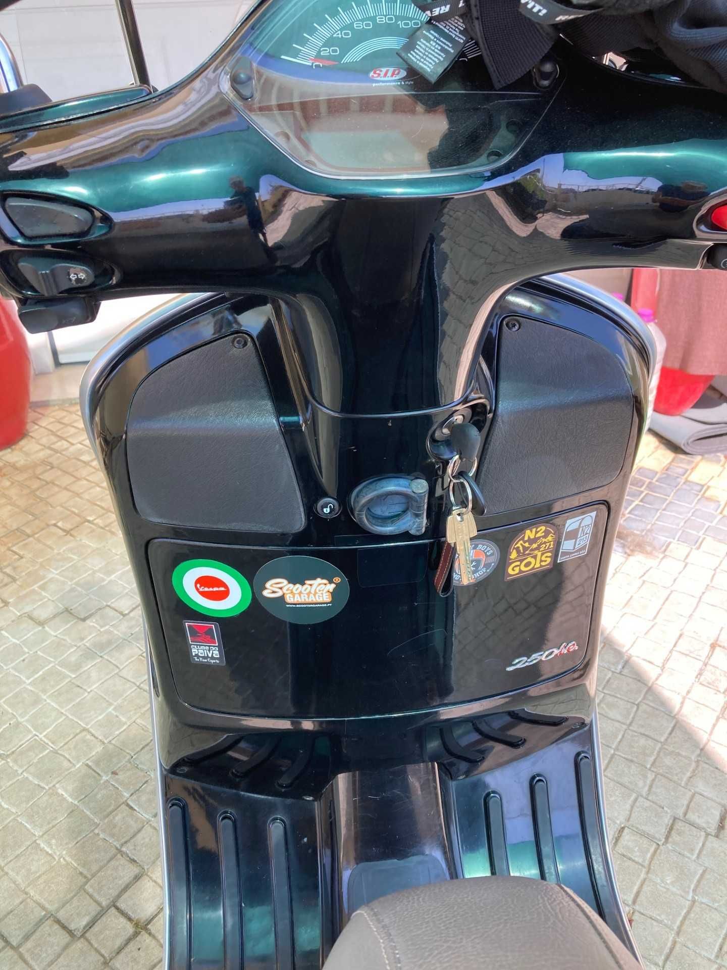 Vespa GTS 250 ie