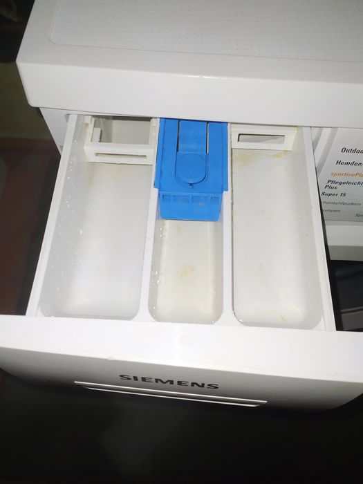 ПРОДАМ пральну машинку бренду SIEMENS на 7 кг.