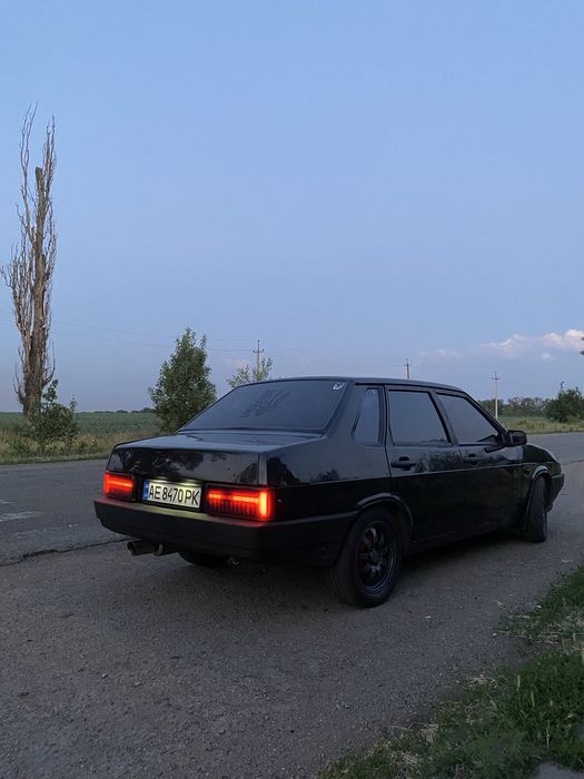 Продам ваз 21099