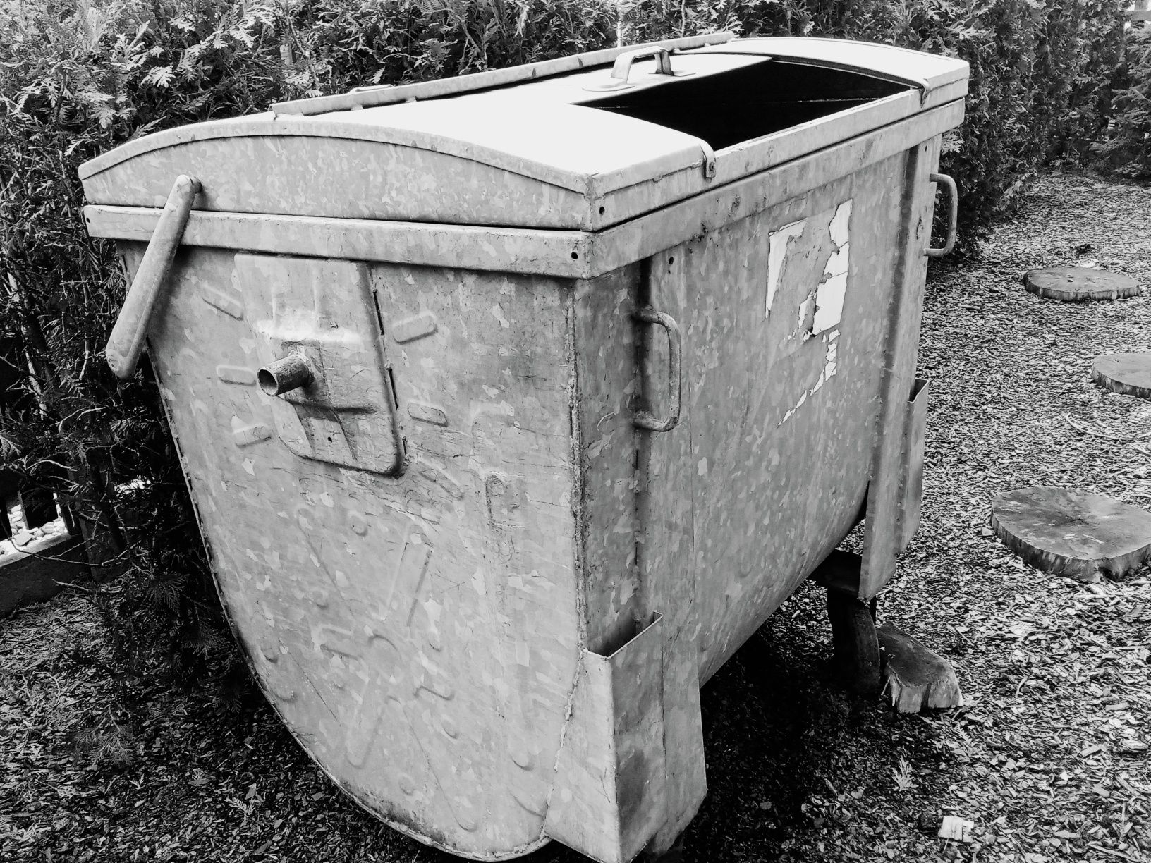 Pojemnik 1100l ocynk