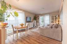 Apartament przy lesie, komórka lok. hala garażowa, 3 pokoje garderoba