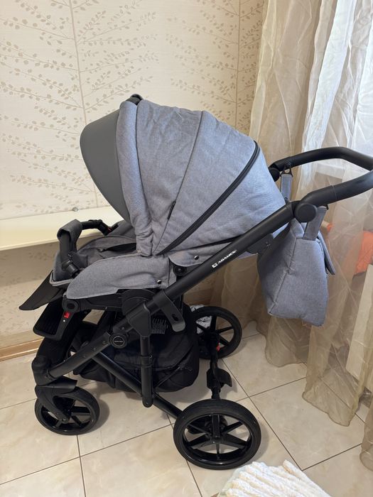 Продам дитячу коляску Adamex Bebiono 2в1