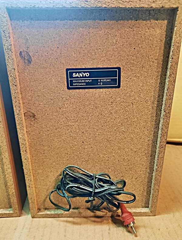 Głośniki Sanyo 6 W 4 Ohm