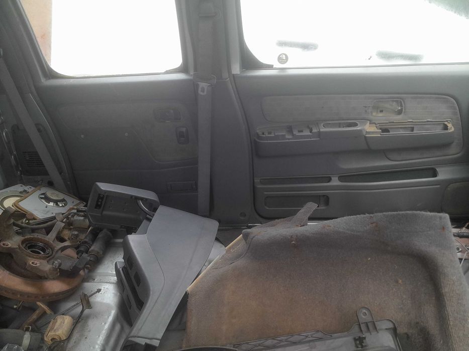 Nissan Navara Material interiores