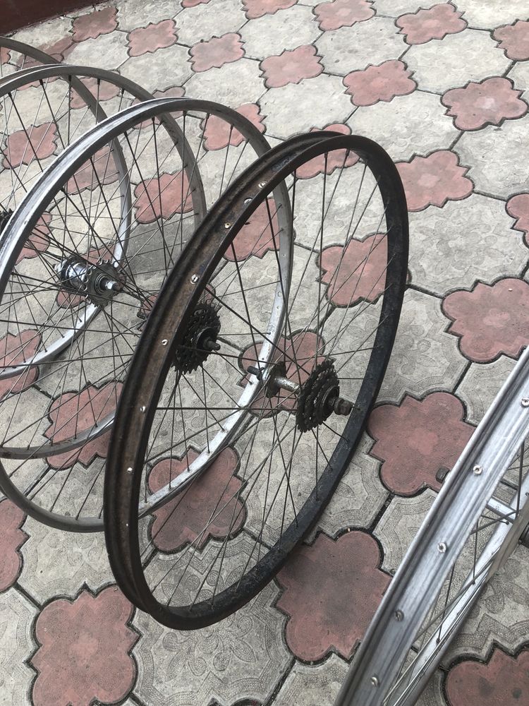 Колеса велосипедні