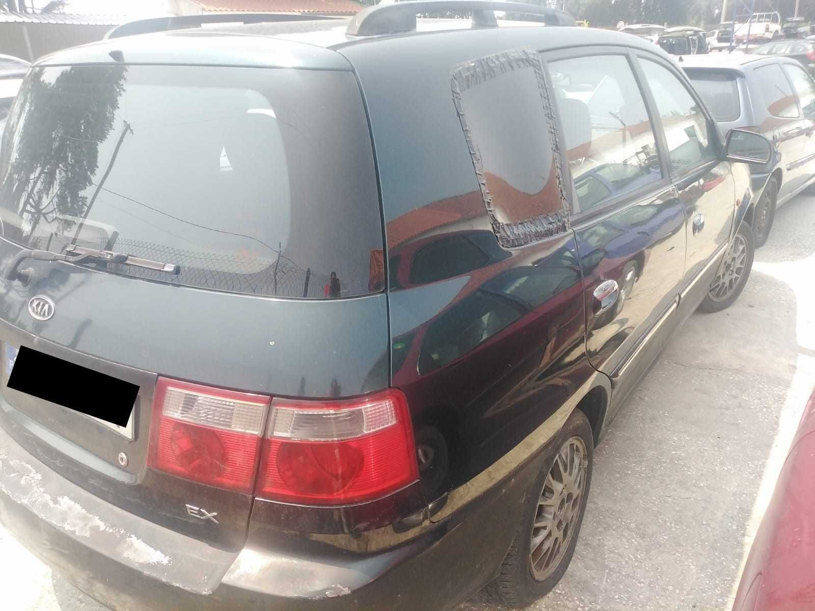 PARA PEÇAS Kia Carens II 2.0 Crdi de 2002 com 113 cv