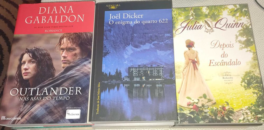 Livros Coleen Hoover,Freida Mcfadden,Joel Dicker,Robert Bryndza, etc