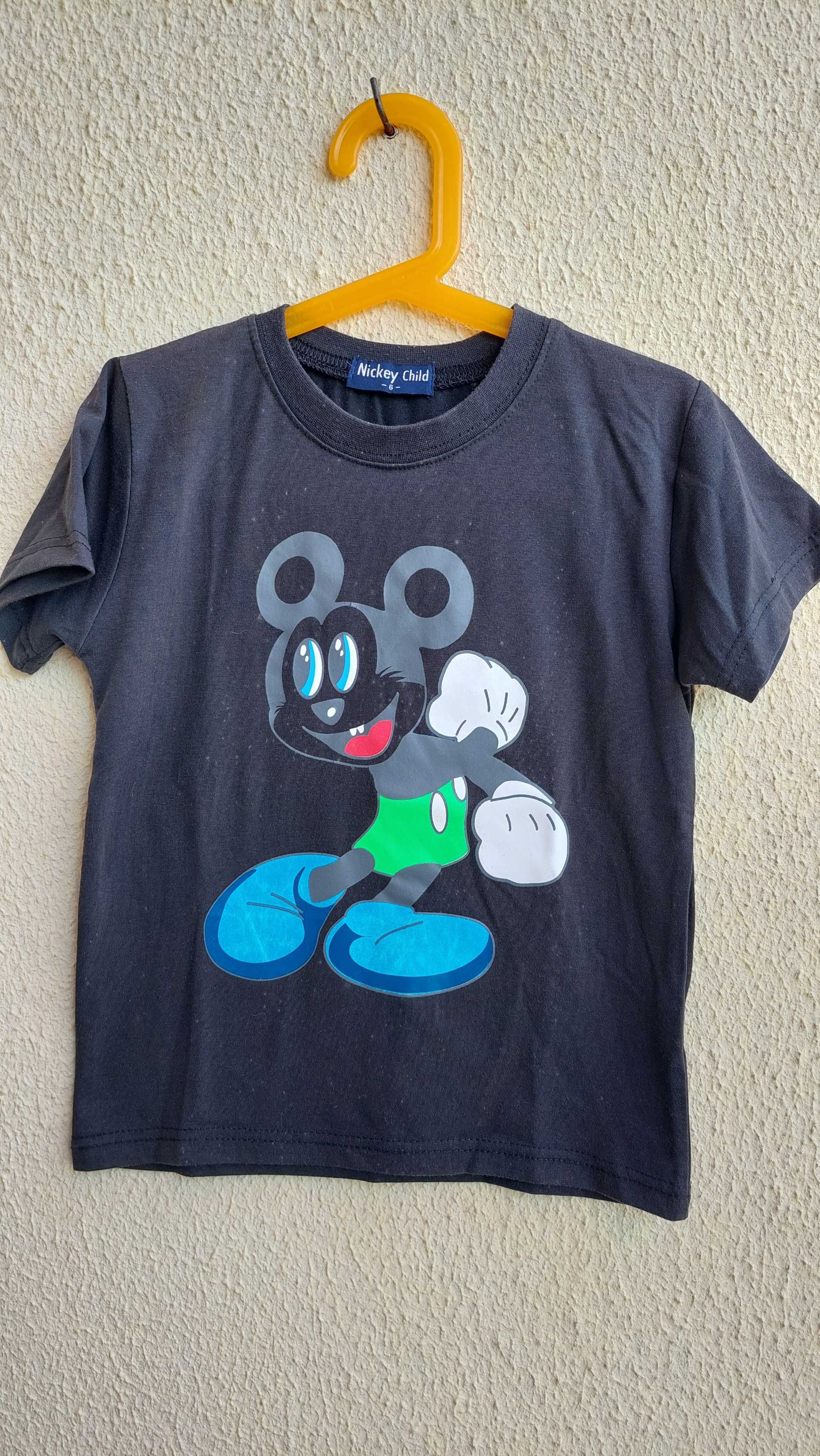 T-shirts criança 5/6 anos