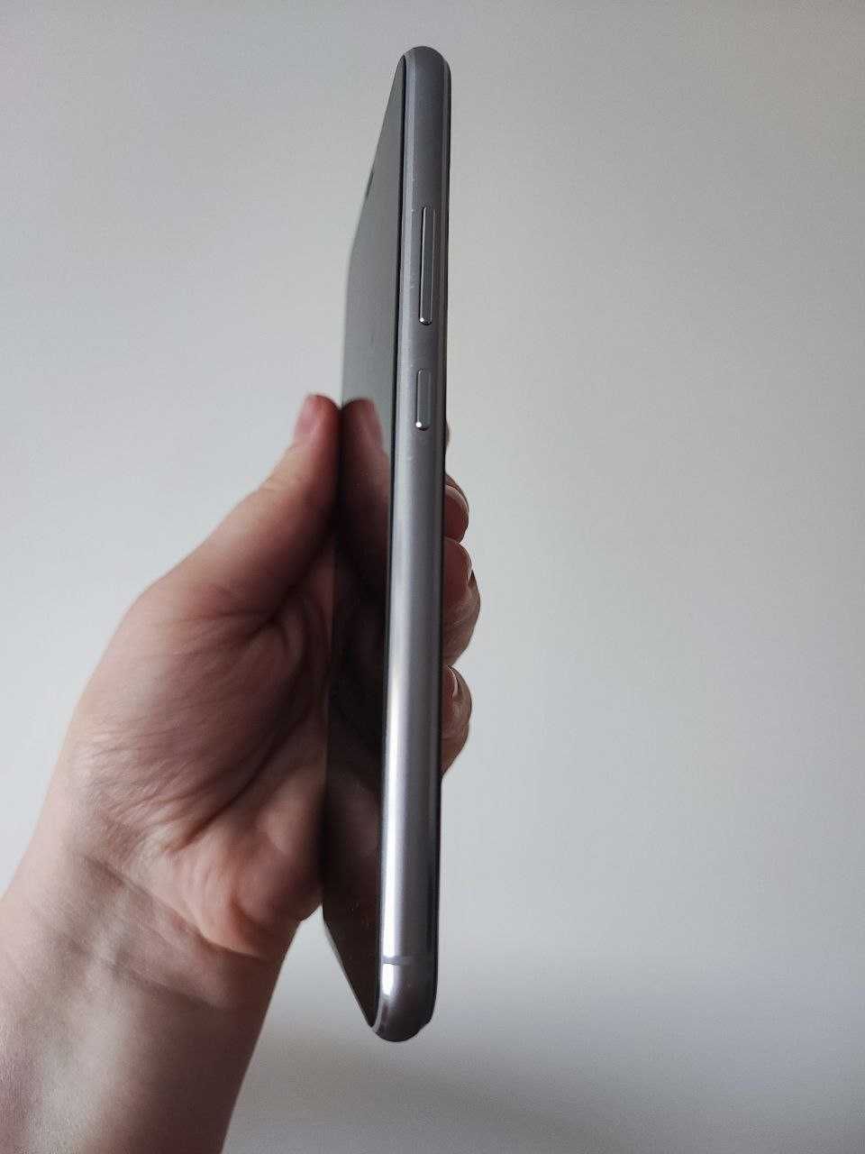 Смартфон Asus Zenfone 5 4/64 Gb