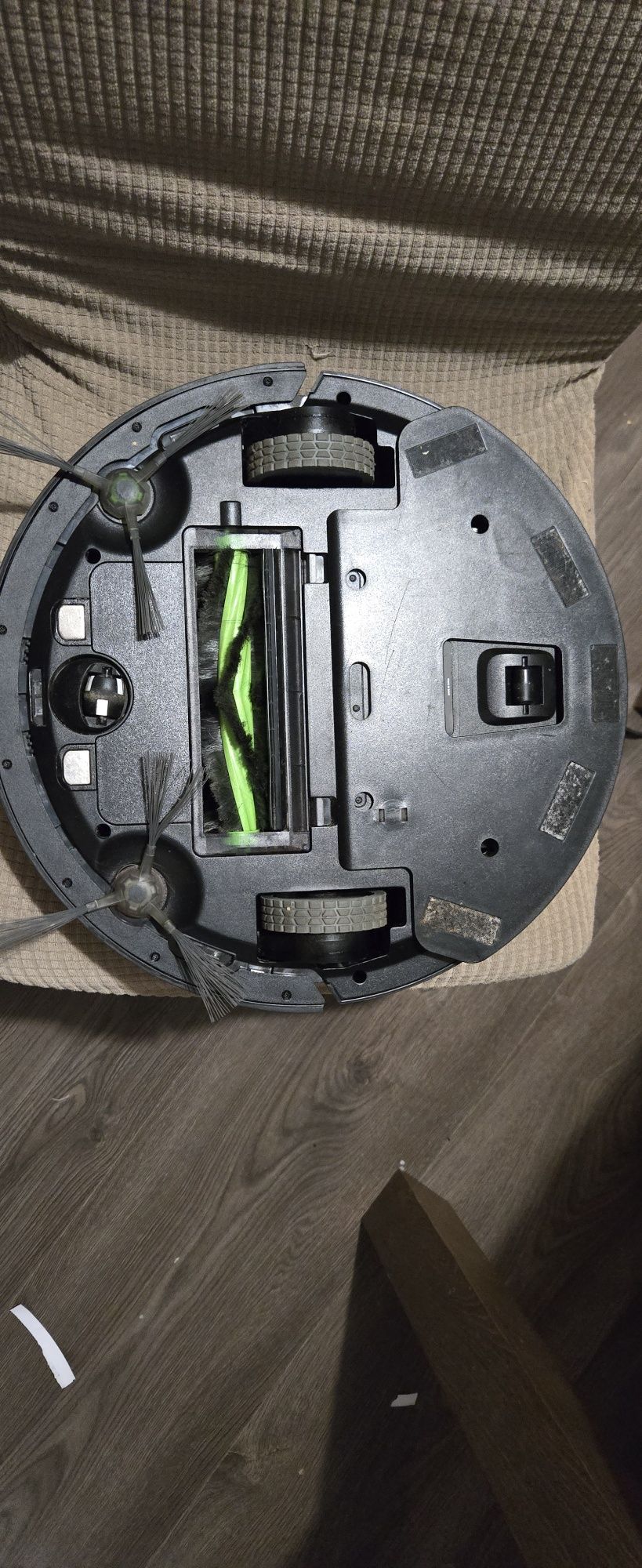 Sprzedam robot sprzątajacy