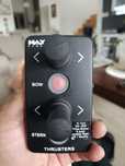 Podwójny joystick sterowania sterem strumieniowym

MAX POWER