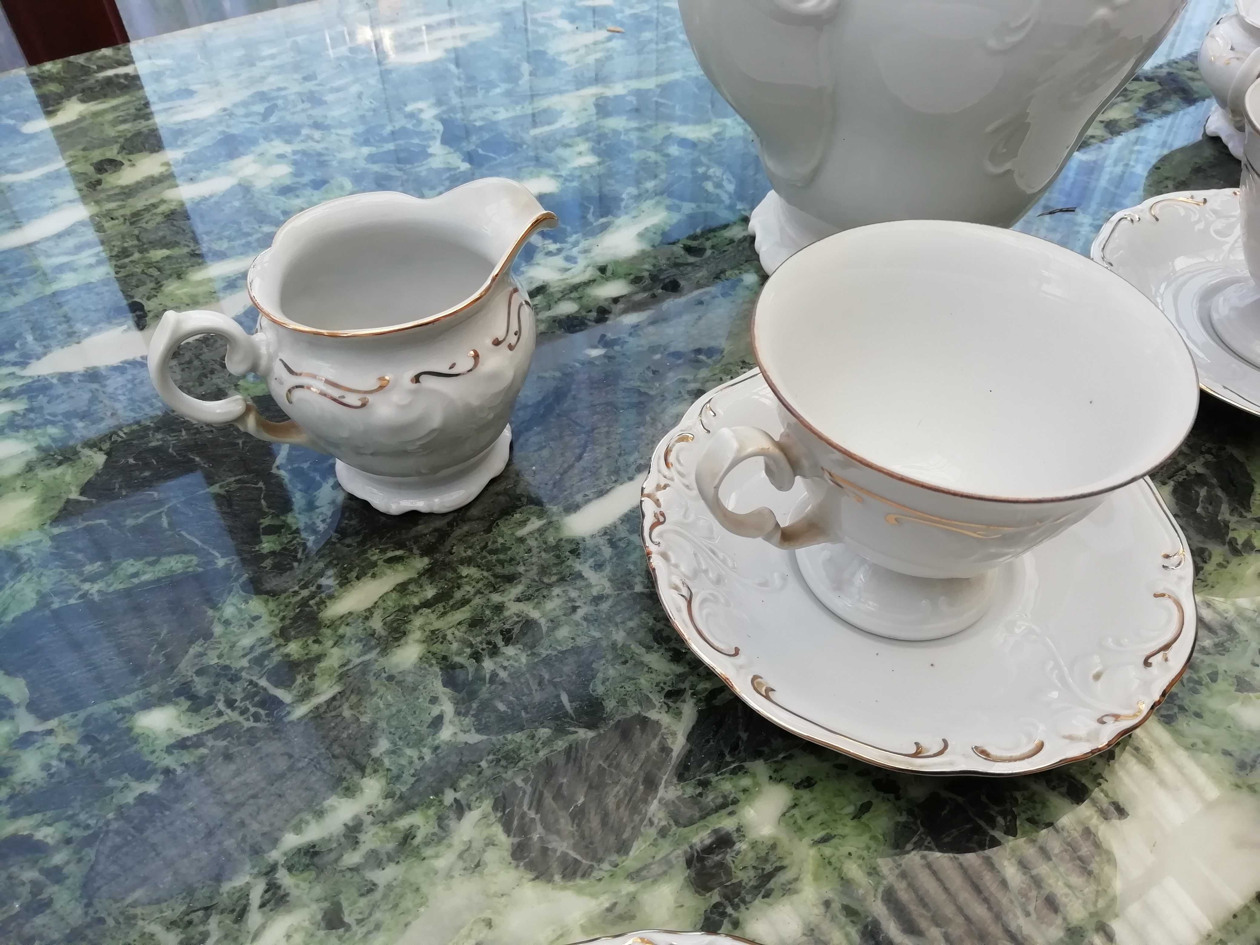 Zabytkowy serwis porcelanowy Karolina