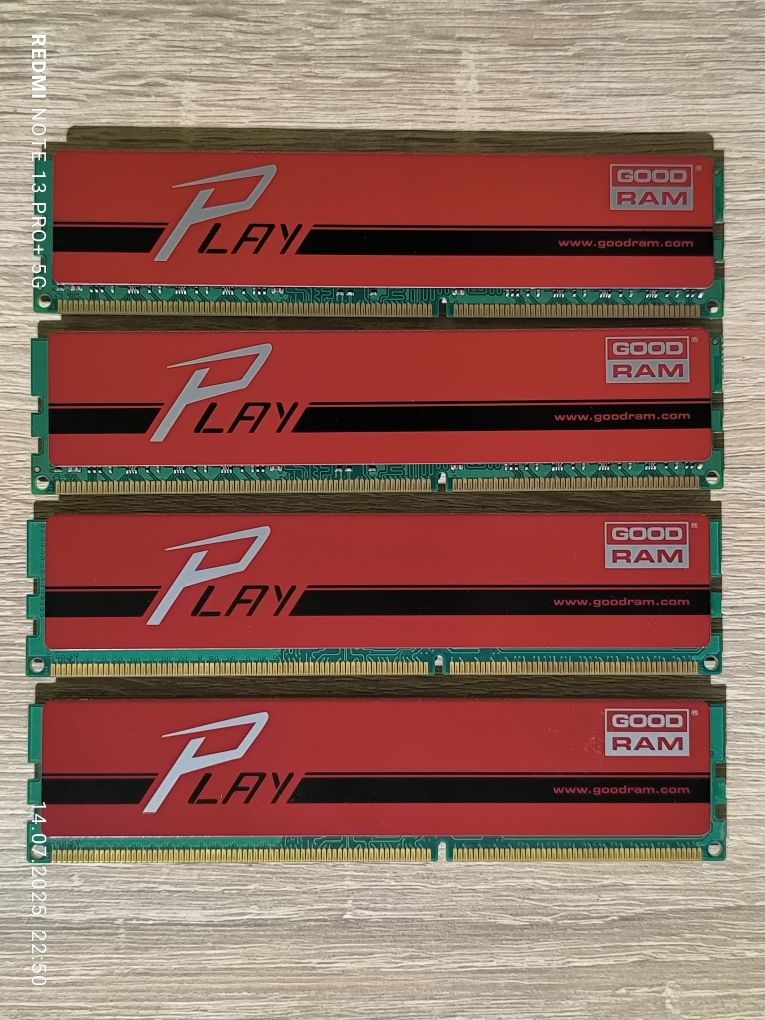Pamięć RAM DDR3 16GB (4x4) 1600 CL9 GoodRAM Play