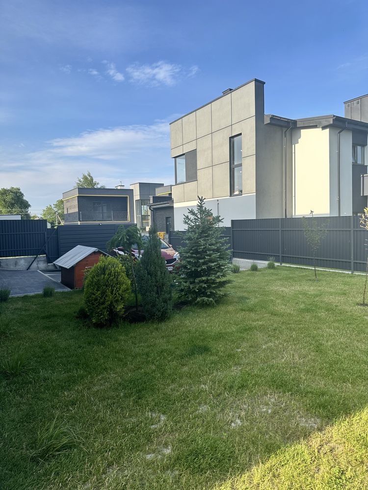 Продаж будинку з ремонтом 5 спалень