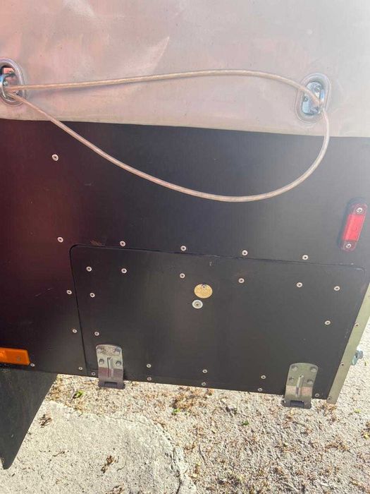 Причіп автомобільний