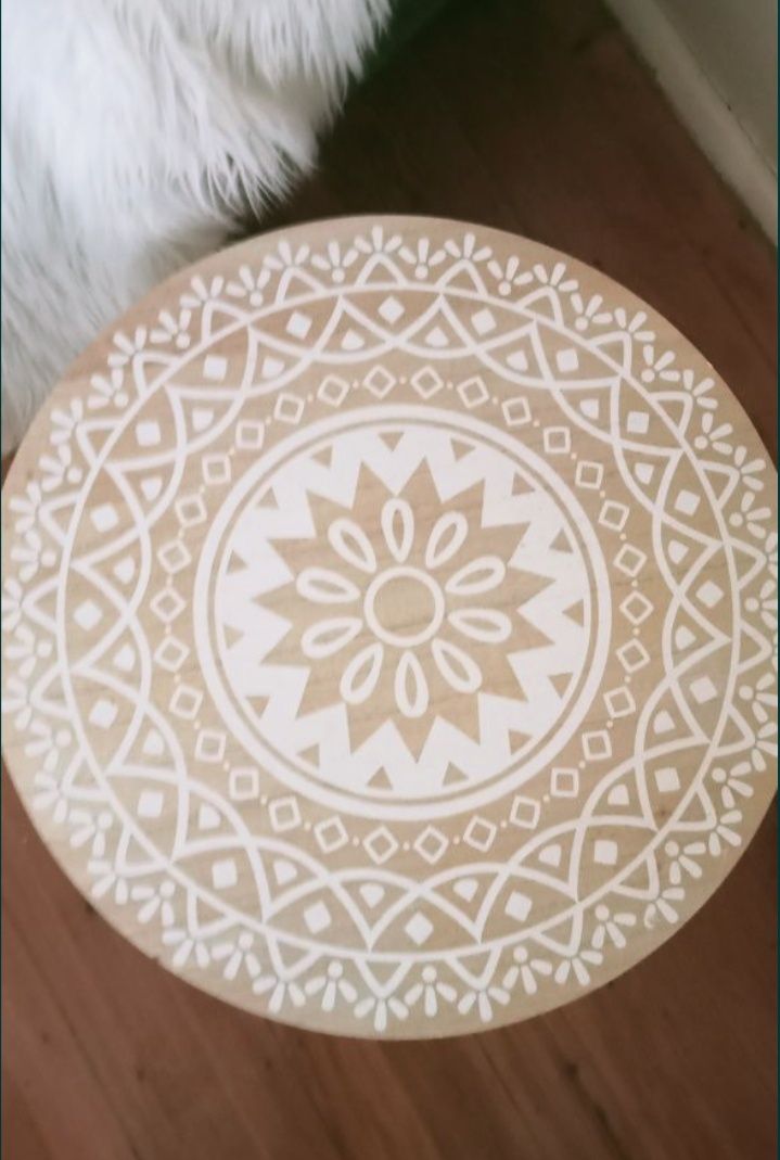 Mesinha de apoio