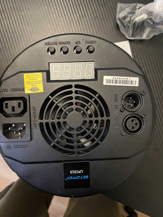 Reflektor sceniczny LED lpc015