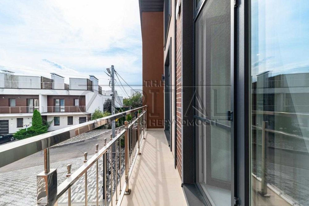 В оренду таунхаус Vip рівня Голосієвський р-н вул. Потоцького Павла