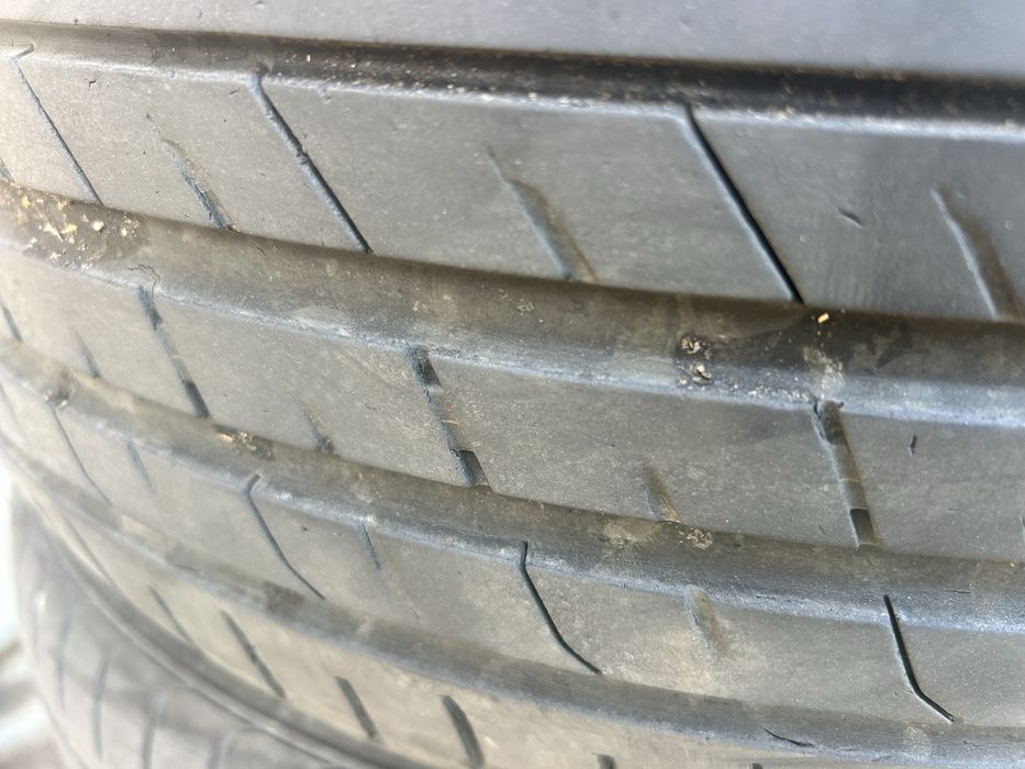 Резина 215/50Z/R17