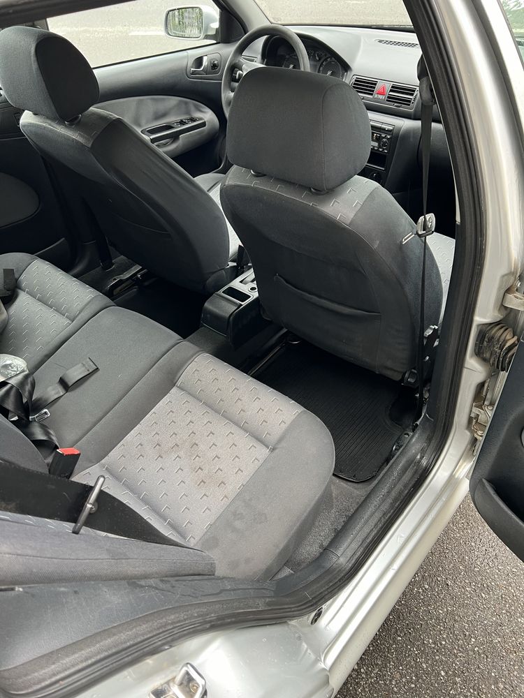Skoda Octavia 1.9 tdi 2003 универсал авто в Киеве