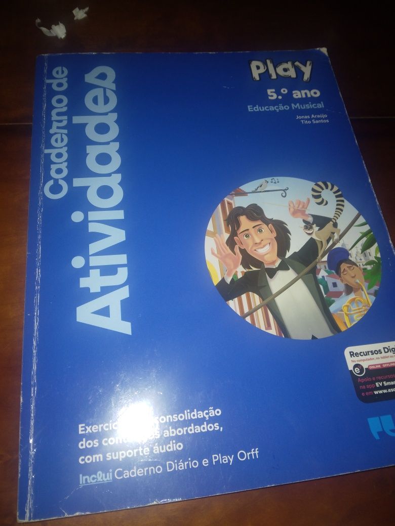 Vendo livros de actividades 5 ano