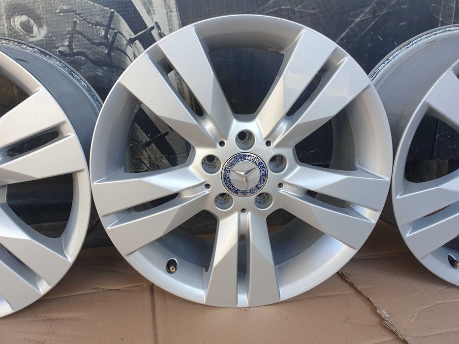 Felga aluminiowa Mercedes-Benz OE MERCEDES C W204 R17