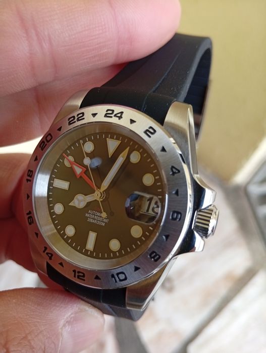 Relógio Explorer GMT automático