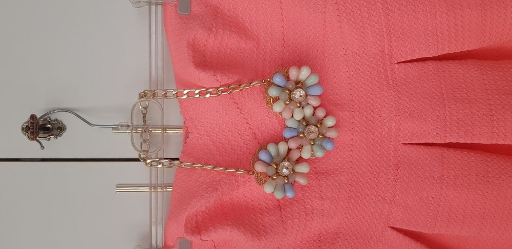 Neonowa różowa sukienka S rozkloszowana