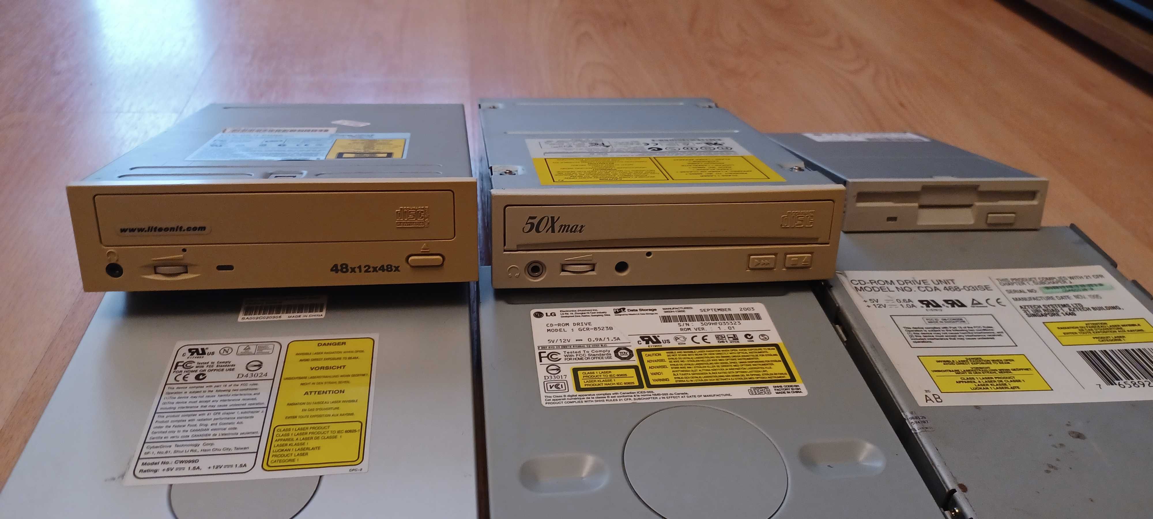 CD-ROM + Floppy Disk Drive - lata 90te i 2000. Zestaw!