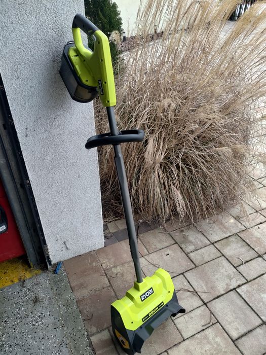 Łopata do śniegu ryobi 18v ry18st25a odśnieżarka ręczna