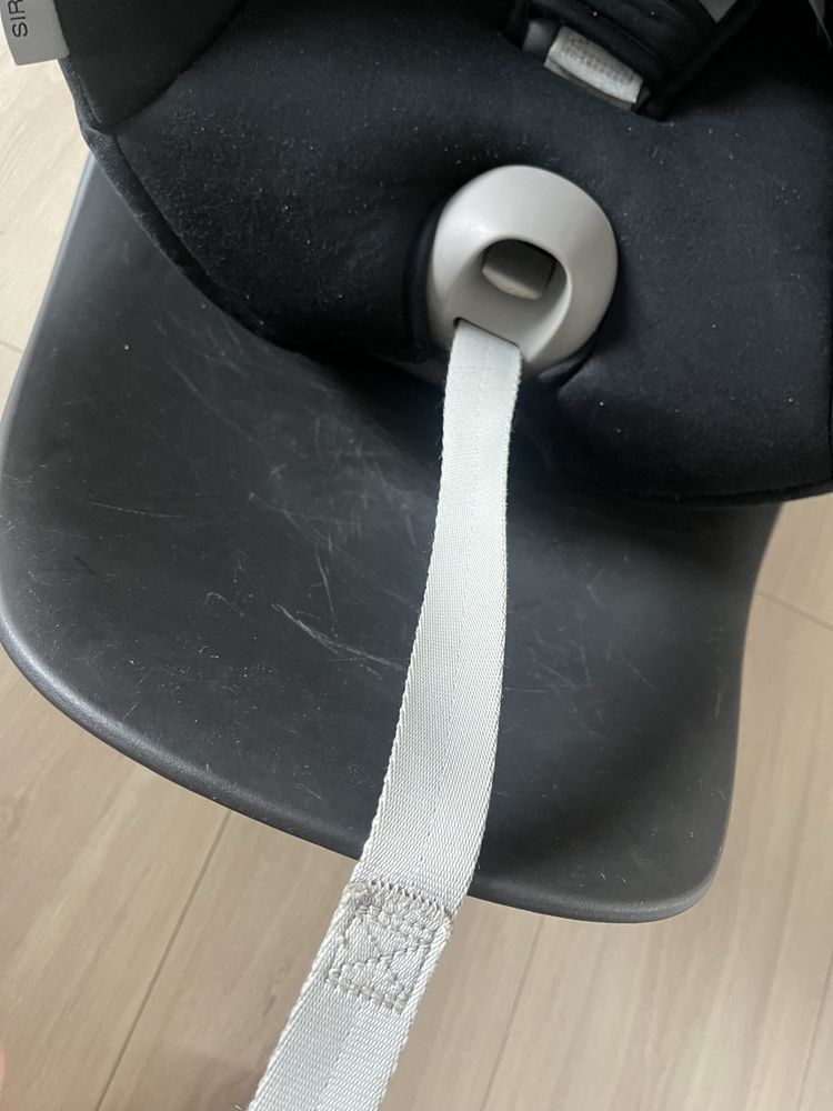 Fotelik samochodowy Cybex Sirona SX2 baza przód tył obrotowy
