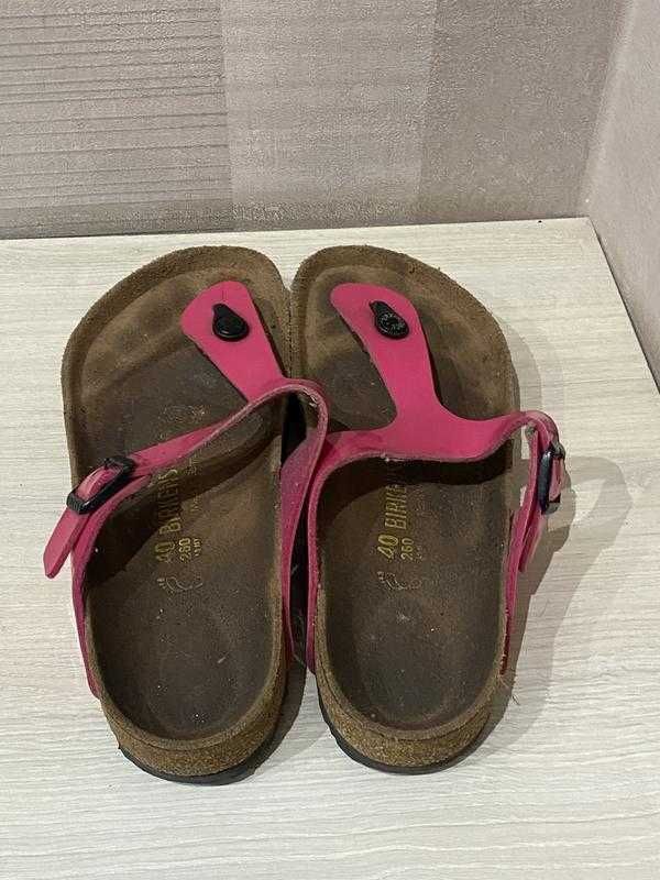 Оригінальні жіночі шльопанці birkenstock