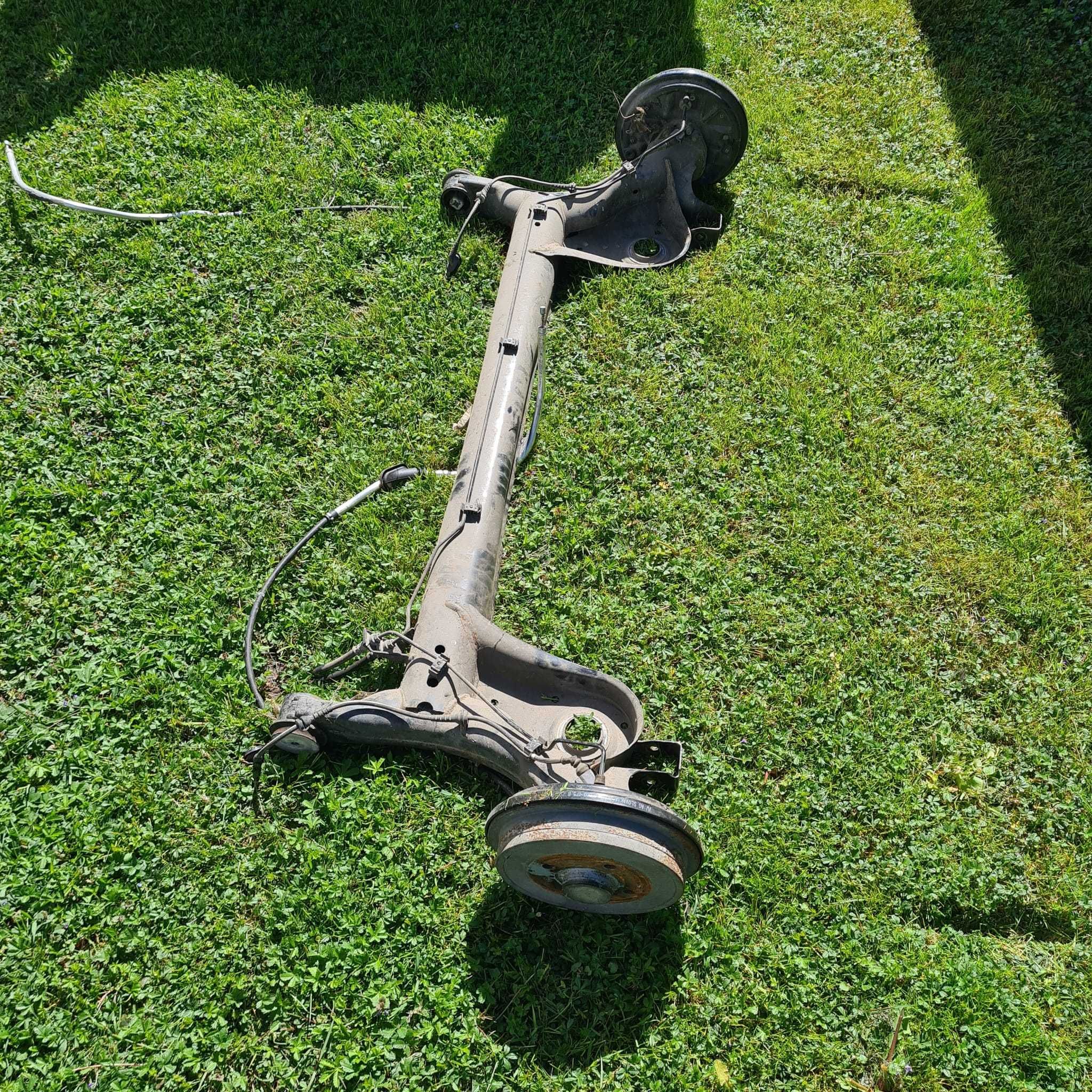 Belka tylna oś zawieszenia Skoda citigo VW UP Seat Mii