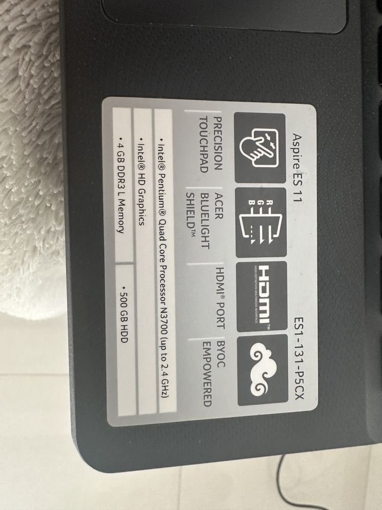Laptop Acer Aspire Es11 uszkodzony.