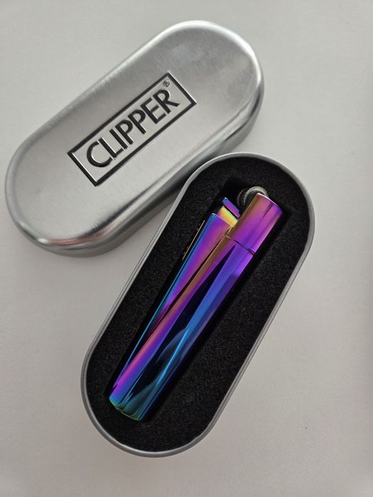 Isqueiros clipper de metal
