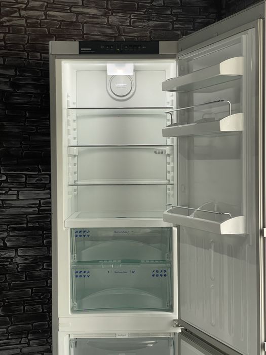 Холодильник Liebherr CBNesf 3733 | Bio-Fresh | Німецький!
