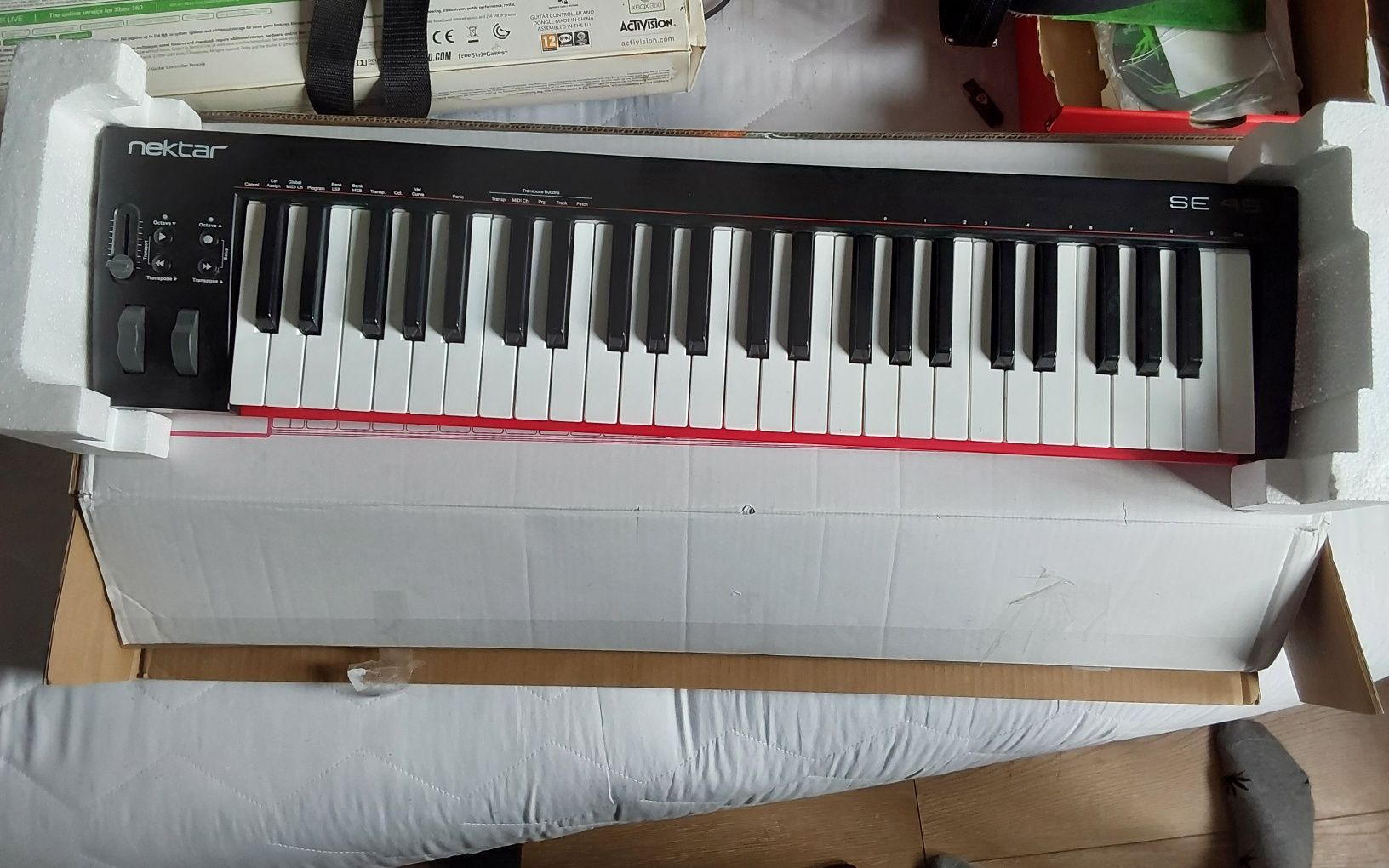 Controller midi keyboard SE49