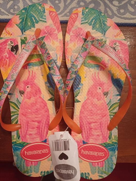 Vendo havaianas e ipanema
