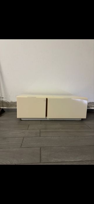 Movel de apoio de Sala