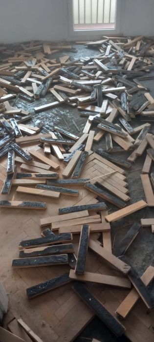 Usuwanie subitu lepiku smoły zrywanie parkietu